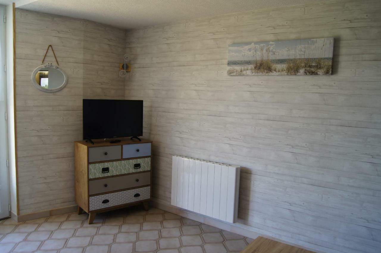 Appartement Proche Bord De Mer Plougasnou Eksteriør bilde